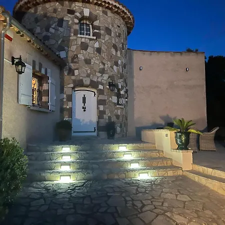 Stunning In With Swimming Pool Villa